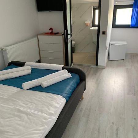Lumea Copiilor Karina&Adelin Lupeni Hotel Lupény Kültér fotó